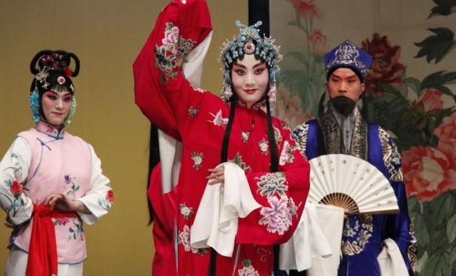 著名的京剧专业剧团_国家京剧院三团