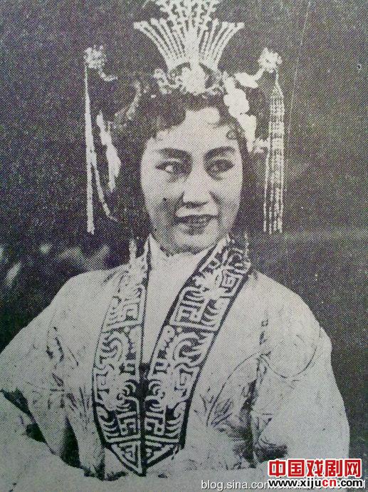 著名评剧演员-筱玉芳